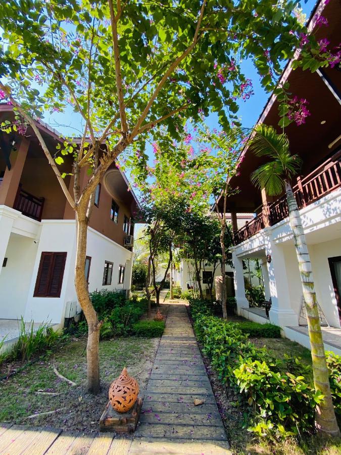 Lanna Deer Resort Чиангмай Екстериор снимка