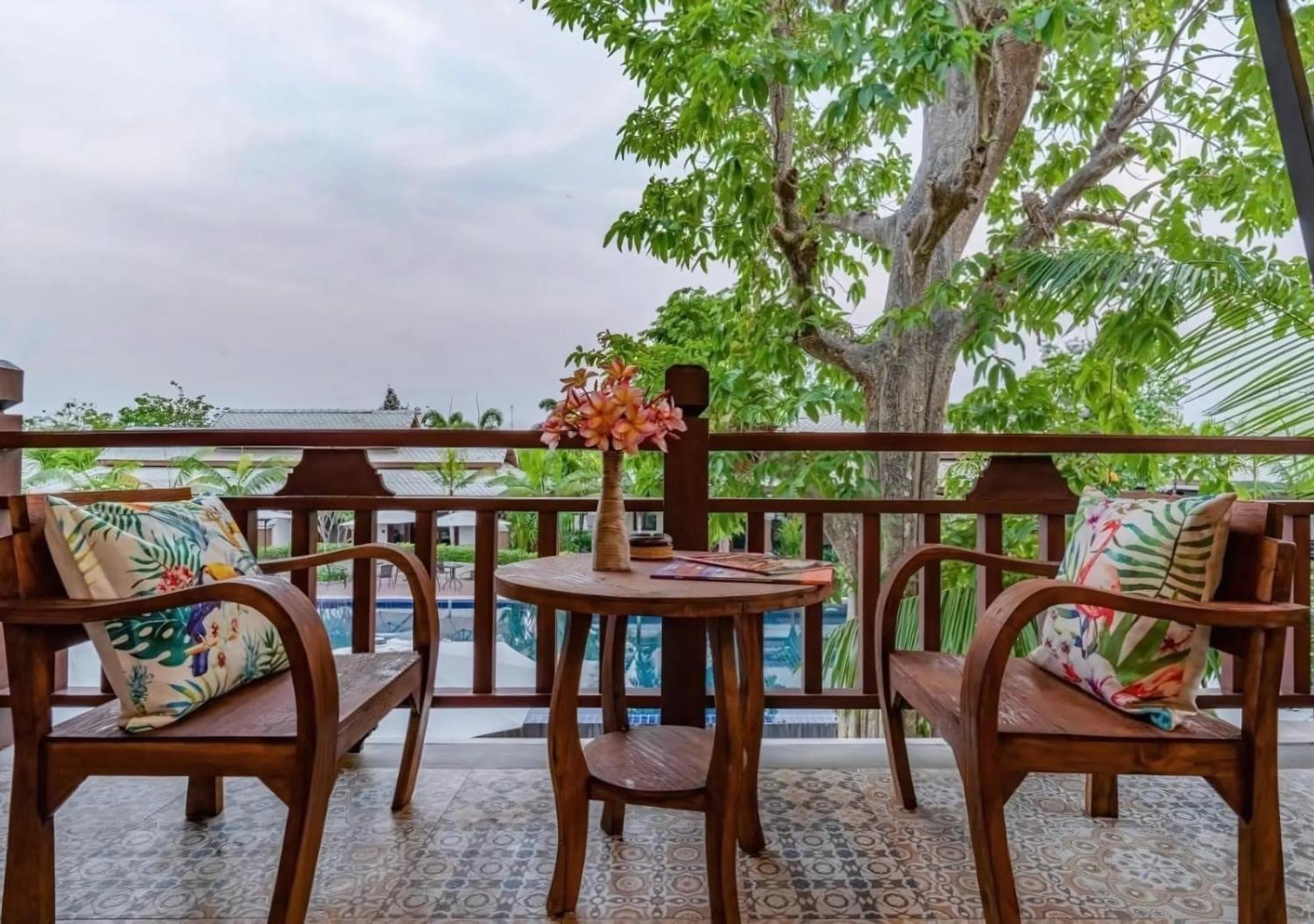 Lanna Deer Resort Чиангмай Екстериор снимка